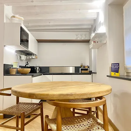 Casaviva - Lovely House In Ancient Apartment Genoa
