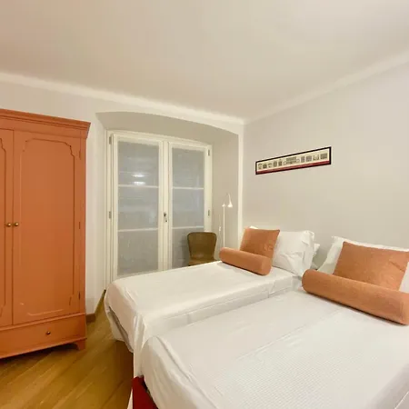 Casaviva - Lovely House In Ancient Appartement Genua